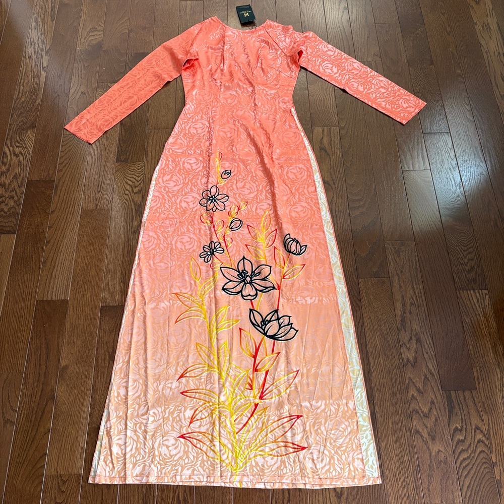 Viet Huong Collection Ao Dai with Emboss Floral Print and Design M